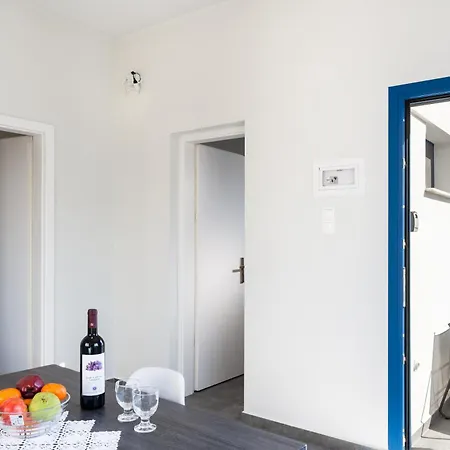 Aegean Blue Santorini Ii Daire Perissa (Santorini)