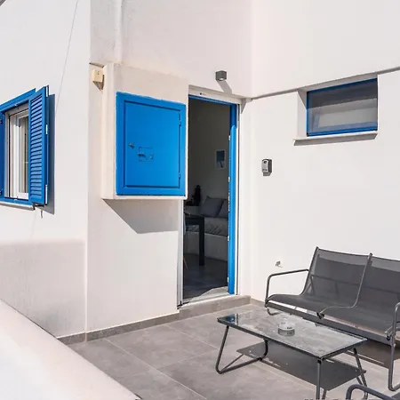 Aegean Blue Santorini Ii * Perissa (Santorini)